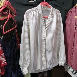 A Perfect Match blouse with no size tag (InvW020)